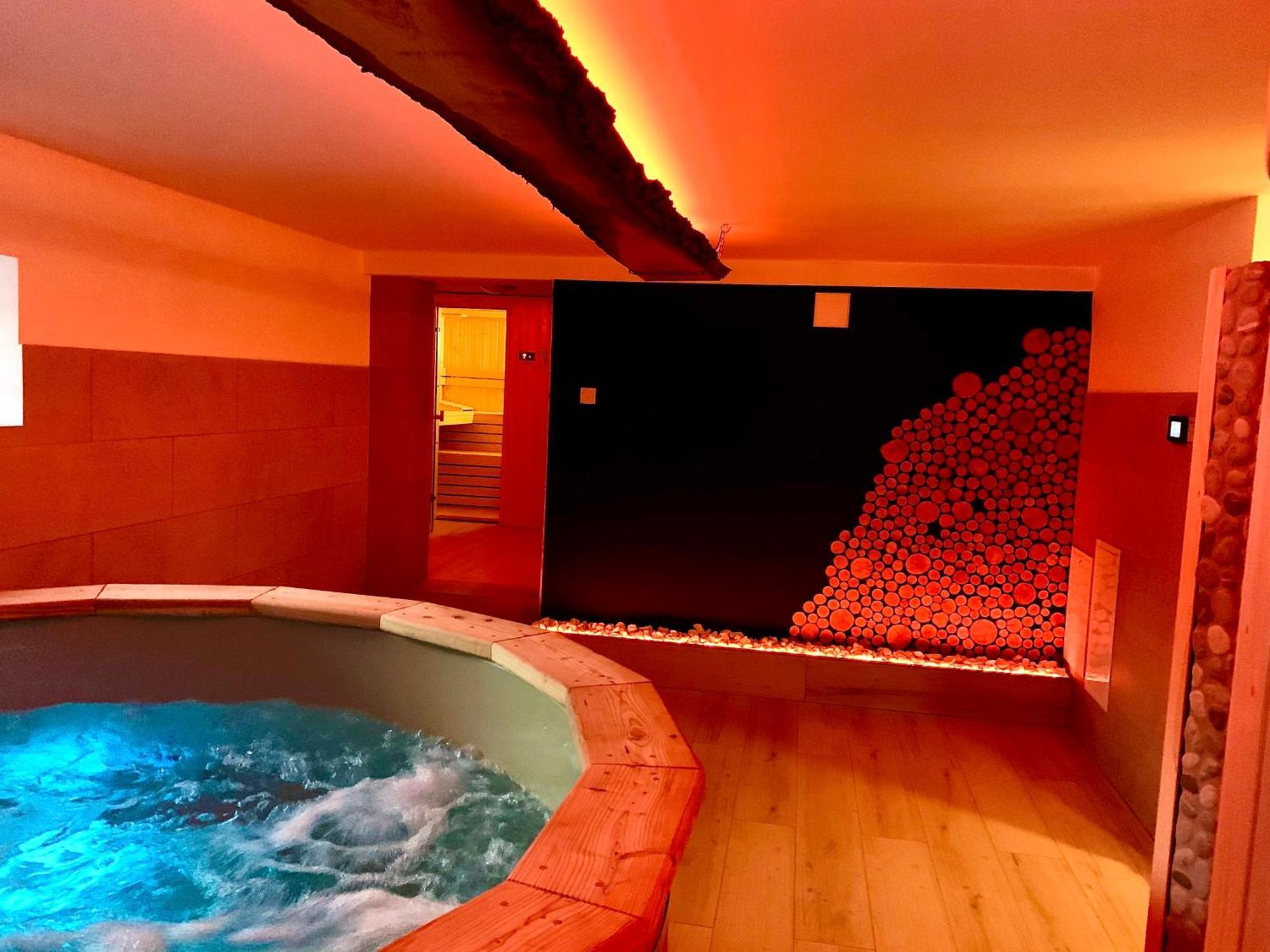 Domek Monte Black Z Jacuzzi I Sauna Finska Stronie Śląskie 外观 照片